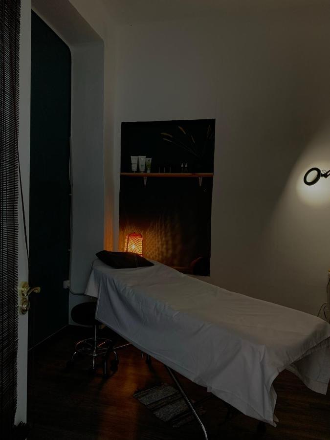 Maria Magdalena - Room 8 Malaga Exterior photo